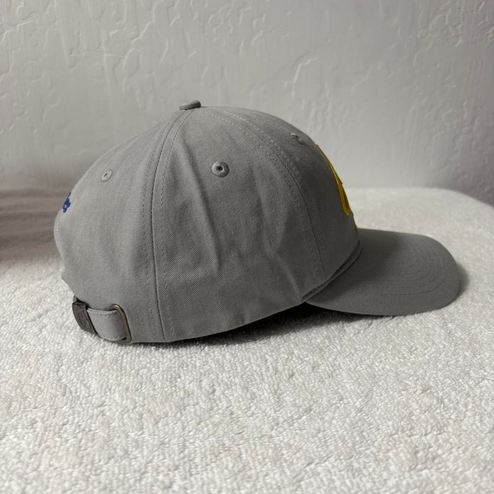 Cookies Intl. Script Logo Hat – Grey - Picture 4 of 8